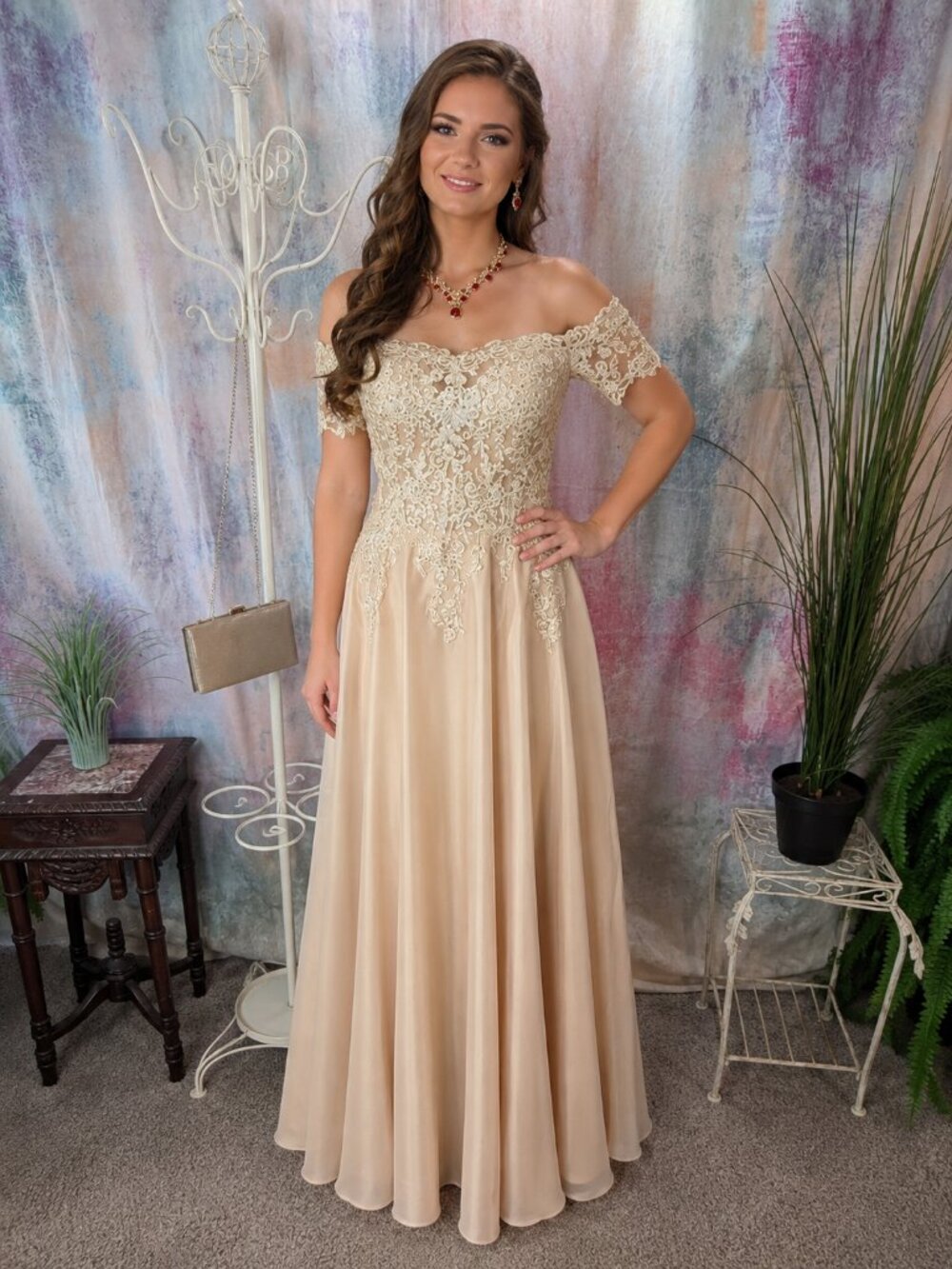 📌Fiesta Fashion Romantic Champagne Off Shoulder Lace Bridal Prom Formal Gown